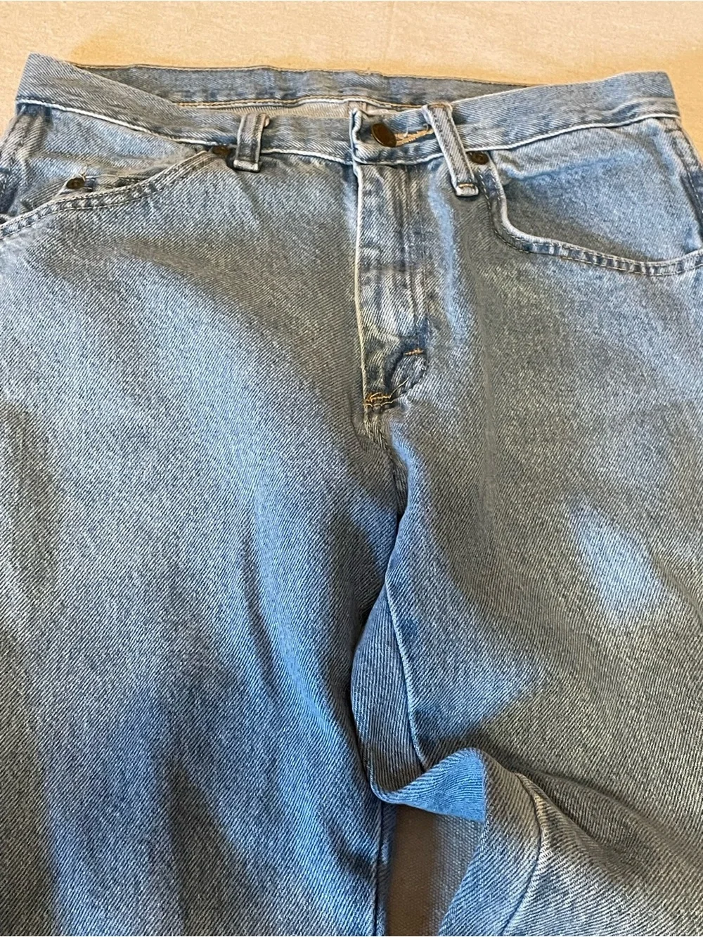 Light Blue Men's Wrangler Classic 5 pocket Straight Leg Jeans